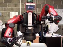 జపాన్‌లో సందడి చేస్తోన్న ‘robot cafe’