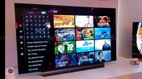దాదాపు సగం ధర ల కే Smart TV లు, టాప్ బ్రాండ్ లు కూడా !