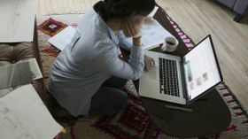 Work From Home తో ఎక్కువ పనిచేసారు ! వారానికి 3 రోజులు వీకెండ్ తీసుకోండి ! Work From Home తో ఎక్కువ పనిచేసారు ! వారానికి 3 రోజులు వీకెండ్ తీసుకోండి !