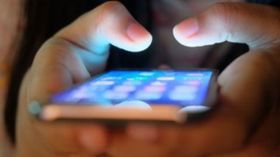 Android డిక్షనరీలో తరచూ ఉపయోగించే పదాలను జోడించడం ఎలా? Android డిక్షనరీలో తరచూ ఉపయోగించే పదాలను జోడించడం ఎలా?