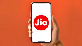 మీరు అధిక డేటా ఉపయోగిస్తుంటారా.. రోజువారీ 3GB డేటా, అన్లిమిటెడ్ 5G డేటా ప్లాన్లు ఇవిగో..! మీరు అధిక డేటా ఉపయోగిస్తుంటారా.. రోజువారీ 3GB డేటా, అన్లిమిటెడ్ 5G డేటా ప్లాన్లు ఇవిగో..!