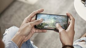 প্রি বুকিং শুরু হল Galaxy S9 আর Galaxy S9+, বিক্রি শুরু ১৬ মার্চ