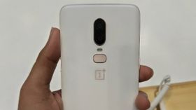 মঙ্গলবার থেকে বিক্রি শুরু হবে OnePlus 6 সিল্ক এডিশান