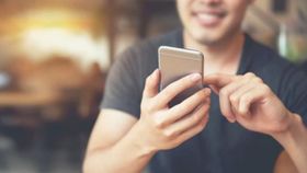 Smartphone થાય છે હેંગ, આ રીતે ફ્રી રાખો ફોનની RAM