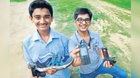 अब आपके पैदल चलने से चार्ज हो जाएगा आपका फोन, 10वीं के बच्चों ने किया कमाल