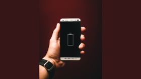 Apps जो आपके स्मार्टफोन की बैटरी लाइफ कर रहे हैं खत्म?