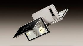 Google Pixel Fold 7.6-इंच इनर डिस्प्ले के साथ लॉन्च, जाने कीमत और स्पेसिफिकेशन