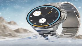 Boult Crown R Pro Smartwatch सुपर एमोलेड डिस्प्ले के साथ भारत में लॉन्च, जानें कीमत
