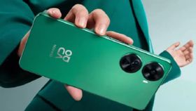 Huawei ने नया मिड-रेंज स्मार्टफोन किया लॉन्च, इन खास फीचर्स से है लैस, जानें कीमत Huawei ने नया मिड-रेंज स्मार्टफोन किया लॉन्च, इन खास फीचर्स से है लैस, जानें कीमत