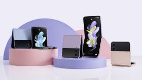Samsung ला रहा सस्ता Flodable Phone, 2024 में हो सकता है लॉन्च, इतनी होगी कीमत Samsung ला रहा सस्ता Flodable Phone, 2024 में हो सकता है लॉन्च, इतनी होगी कीमत