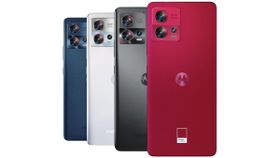 Motorola के दो नए फोन्स 125W फास्ट चार्जिंग के साथ हुए लॉन्च, जानिए कीमत, उपलब्धता और स्पेक्स Motorola के दो नए फोन्स 125W फास्ट चार्जिंग के साथ हुए लॉन्च, जानिए कीमत, उपलब्धता और स्पेक्स