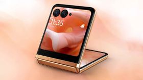 Motorola जल्द पेश कर सकता है Razr 50 सीरीज, सामने आई डिटेल्स Motorola जल्द पेश कर सकता है Razr 50 सीरीज, सामने आई डिटेल्स