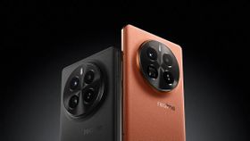 Realme GT 7 Pro को लेकर नई लीक आई सामने, डिस्प्ले, कैमरा और चार्जिंग का खुलासा Realme GT 7 Pro को लेकर नई लीक आई सामने, डिस्प्ले, कैमरा और चार्जिंग का खुलासा