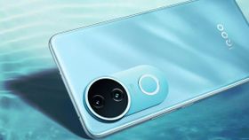 iQOO Z10R Launch: मिड-रेंज में व्लॉगर्स का नया हीरो या सिर्फ एक और स्मार्टफोन? iQOO Z10R Launch: मिड-रेंज में व्लॉगर्स का नया हीरो या सिर्फ एक और स्मार्टफोन?