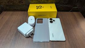 7,000mAh बैटरी और दमदार AI कैमरा फीचर्स के साथ मार्केट में आई Realme 15 5G सीरीज; चेक डिटेल्स 7,000mAh बैटरी और दमदार AI कैमरा फीचर्स के साथ मार्केट में आई Realme 15 5G सीरीज; चेक डिटेल्स