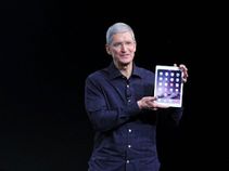 Apple to Unveil Lighter Variant of iPhone and iPad on March 21: 10 Things you Need To Know! Apple to Unveil Lighter Variant of iPhone and iPad on March 21: 10 Things you Need To Know!