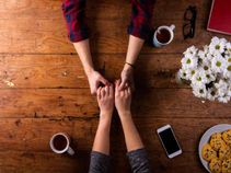 10 Valentine's Day Gadget ideas to gift your Girlfriend 10 Valentine's Day Gadget ideas to gift your Girlfriend