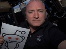 10 Stunning Pictures Taken by Scott Kelly in Space That Tell a Story! 10 Stunning Pictures Taken by Scott Kelly in Space That Tell a Story!