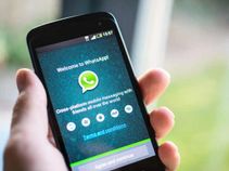 WhatsApp users can now 'Quick Reply' from Notification bar! And.. WhatsApp users can now 'Quick Reply' from Notification bar! And..