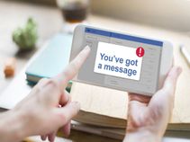 How to Respond to Messages Directly from Any Screen on Android