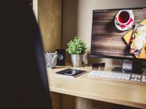 Try These 8 Tips to Reduce the Power Consumption of Your Computer