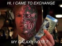 Here Are 8 Hilarious Pictures That Flooded Social Media After Galaxy Note 7 Explosions Here Are 8 Hilarious Pictures That Flooded Social Media After Galaxy Note 7 Explosions