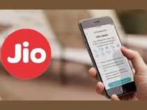 Reliance Jio vs Airtel vs RComm vs Vodafone vs BSNL: Here are the Best Unlimited Call Plans Reliance Jio vs Airtel vs RComm vs Vodafone vs BSNL: Here are the Best Unlimited Call Plans