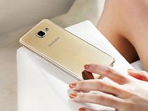 Best smartphones with longest battery life to buy in India Best smartphones with longest battery life to buy in India