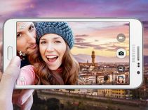 Samsung Selfie camera smartphones to buy in India Samsung Selfie camera smartphones to buy in India