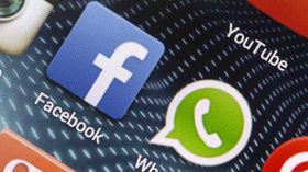 Here's a trick to create Fake WhatsApp and Facebook Conversations Here's a trick to create Fake WhatsApp and Facebook Conversations