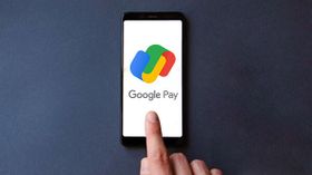 Google Pay To Let You Split Your Bills; Hinglish Language Support Coming Soon Google Pay To Let You Split Your Bills; Hinglish Language Support Coming Soon