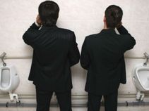 ಶೌಚಾಲಯದಲ್ಲಿ ಫೋನ್ ಬಳಸಿ ರೋಗಕ್ಕೆ ತುತ್ತಾಗದಿರಿ ಜೋಕೆ!