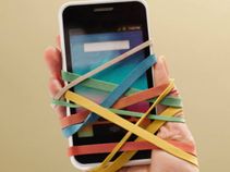 ಸ್ಮಾರ್ಟ್‍ಫೋನ್ ಚಟದ 10 ಲಕ್ಷಣಗಳು ಮತ್ತು ಅದರಿಂದ ರಕ್ಷಿಸಿಕೊಳ್ಳುವುದು ಹೇಗೆ