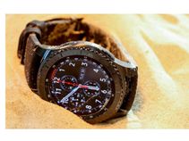 ಸ್ಯಾಮ್ಸಂಗ್ ಗೇರ್ ಎಸ್3 ಕ್ಲಾಸಿಕ್ vs ಗೇರ್ ಎಸ್3 ಫ್ರಾಂಟೀರ್ vs ಆ್ಯಪಲ್ ವಾಚ್: 6 ಮುಖ್ಯ ವ್ಯತ್ಯಾಸಗಳು.