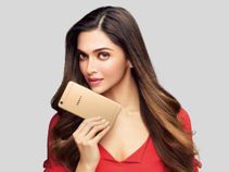 ಸೆಲ್ಪಿ ಇತಿಹಾಸವನ್ನೇ ಬದಲಿಸಲಿರುವ ಓಪ್ಪೋ F3 ಪ್ಲಸ್ ಡುಯಲ್ ಸೆಲ್ಫಿ ಕ್ಯಾಮೆರಾ..!!