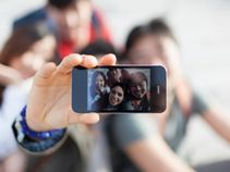 ಗೂಗಲ್ ನಲ್ಲಿರುವ ಬೆಸ್ಟ್ ಸೆಲ್ಫಿ ತೋರಿಸಿದರೆ ಸಾಕು, ನಿಮ್ಮ ಸೆಲ್ಫಿ ಸಹ ಹಾಗೆಯೇ ಇರಲಿದೆ..! ಗೂಗಲ್ ನಲ್ಲಿರುವ ಬೆಸ್ಟ್ ಸೆಲ್ಫಿ ತೋರಿಸಿದರೆ ಸಾಕು, ನಿಮ್ಮ ಸೆಲ್ಫಿ ಸಹ ಹಾಗೆಯೇ ಇರಲಿದೆ..!