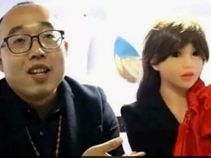 ವಿವಾಹಕ್ಕೆ ಹೆಣ್ಣು ಸಿಗದೇ 'ರೋಬೋಟ್' ಮದುವೆಯಾದ ಇಂಜಿನಿಯರ್!!