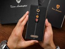 ಲಂಬೋರ್ಗಿನಿ ಐಷಾರಾಮಿ ಸ್ಮಾರ್ಟ್‌ಫೋನ್ ಲಾಂಚ್: ಬೆಲೆ ಎಷ್ಟು..?