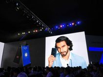 ಸೆಲ್ಫಿ ಪ್ರಿಯರೇ ಇಲ್ಲಿ ನೋಡಿ 24MP ಸೆಲ್ಪಿ ಕ್ಯಾಮೆರಾ ಫೋನ್ ಲಾಂಚ್ ಆಗಿದೆ.!!