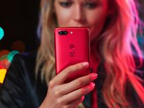 ಕೆಂಪು ಬಣ್ಣದಿಂದ ಕಣ್ಣುಕುಕ್ಕುತ್ತಿದೆ 'ಒನ್‌ಪ್ಲಸ್ 5ಟಿ' ಸ್ಪೆಷಲ್ ಎಡಿಷನ್!!..ಮಾರಾಟ ಯಾವಾಗ?