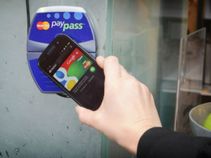 ಸ್ಮಾರ್ಟ್‌ಫೋನ್‌ನಲ್ಲಿ ನಿಮಗೆ ಗೊತ್ತಿಲ್ಲದೇ ಅಡಗಿರುವ ಆಚ್ಚರಿಯ ಸಂಗತಿಗಳು.!