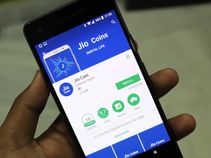 ನೀವು ಈ ಜಿಯೋ ಆಪ್ ಡೌನ್ಲೋಡ್ ಮಾಡಿದ್ದರೇ ತಕ್ಷಣ ಡಿಲೀಟ್ ಮಾಡಿ: ಅದು ಫೇಕ್ ಆಪ್..! ನೀವು ಈ ಜಿಯೋ ಆಪ್ ಡೌನ್ಲೋಡ್ ಮಾಡಿದ್ದರೇ ತಕ್ಷಣ ಡಿಲೀಟ್ ಮಾಡಿ: ಅದು ಫೇಕ್ ಆಪ್..!