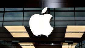 ಸದ್ದಿಲ್ಲದೇ ಮತ್ತೊಂದು ದೀರ್ಘಾವಧಿಯ ತಂತ್ರಜ್ಞಾನವನ್ನು ಸಜ್ಜು ಮಾಡುತ್ತಿದೆ ಆಪಲ್!! ಸದ್ದಿಲ್ಲದೇ ಮತ್ತೊಂದು ದೀರ್ಘಾವಧಿಯ ತಂತ್ರಜ್ಞಾನವನ್ನು ಸಜ್ಜು ಮಾಡುತ್ತಿದೆ ಆಪಲ್!!