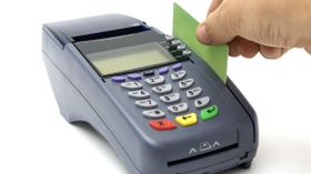 ನೀವು ಕಾರ್ಡ್ ಸ್ವೈಪ್ ಮಾಡುವ 'ಸ್ವೈಪಿಂಗ್ ಮಷಿನ್' ಫೇಕ್ ಆಗಿದ್ದರೆ ಗುರುತಿಸುವುದು ಹೇಗೆ?