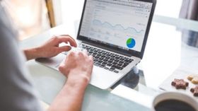 ಆನ್‌ಲೈನ್‌ನಲ್ಲಿಯೇ ಇಷ್ಟದ ಕೆಲಸ ಮಾಡಿ..! ಗಂಟೆಗೆ ಸಾವಿರ ಸಾವಿರ ಗಳಿಸಿ..!