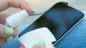 ನಿಮ್ಮ ಫೋನ್ ಸ್ವಚ್ಛಗೊಳಿಸಲು ಅನುಸರಿಸಬೇಕಾದ ಪ್ರಮುಖ 10 ಸಲಹೆಗಳು!