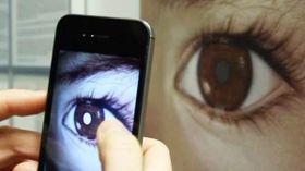 ಎಲೆಕ್ಟ್ರಾನಿಕ್ ಡಿವೈಸ್ ಗಳಿಂದ ಕಣ್ಣಿನ ಅಪಾಯ ತಪ್ಪಿಸಿಕೊಳ್ಳುವುದು ಹೇಗೆ? ಎಲೆಕ್ಟ್ರಾನಿಕ್ ಡಿವೈಸ್ ಗಳಿಂದ ಕಣ್ಣಿನ ಅಪಾಯ ತಪ್ಪಿಸಿಕೊಳ್ಳುವುದು ಹೇಗೆ?