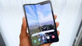 ಟೆಕ್ ಲೋಕದ ವಿಸ್ಮಯ 'ಗ್ಯಾಲಕ್ಸಿ ಫೋಲ್ಡ್' ಭಾರತದಲ್ಲಿ ಬಿಡುಗಡೆ!..ಬೆಲೆ ಎಷ್ಟು ಗೊತ್ತಾ? ಟೆಕ್ ಲೋಕದ ವಿಸ್ಮಯ 'ಗ್ಯಾಲಕ್ಸಿ ಫೋಲ್ಡ್' ಭಾರತದಲ್ಲಿ ಬಿಡುಗಡೆ!..ಬೆಲೆ ಎಷ್ಟು ಗೊತ್ತಾ?