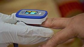 Pulse Oximeter ಖರೀದಿಸುವಾಗ ಈ ಟಿಪ್ಸ್ ನೆನಪಿರಲಿ; ಇದರ ಬಳಕೆ ಹೇಗೆ? Pulse Oximeter ಖರೀದಿಸುವಾಗ ಈ ಟಿಪ್ಸ್ ನೆನಪಿರಲಿ; ಇದರ ಬಳಕೆ ಹೇಗೆ?