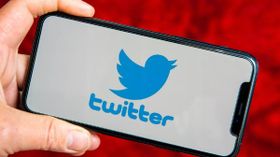 ಟ್ವಿಟರ್‌ ವಾಯ್ಸ್‌ ಟ್ವೀಟ್‌ಗಳಲ್ಲಿ ಸ್ವಯಂಚಾಲಿತ ಶೀರ್ಷಿಕೆಗಳನ್ನು ಬಳಸುವುದು ಹೇಗೆ?